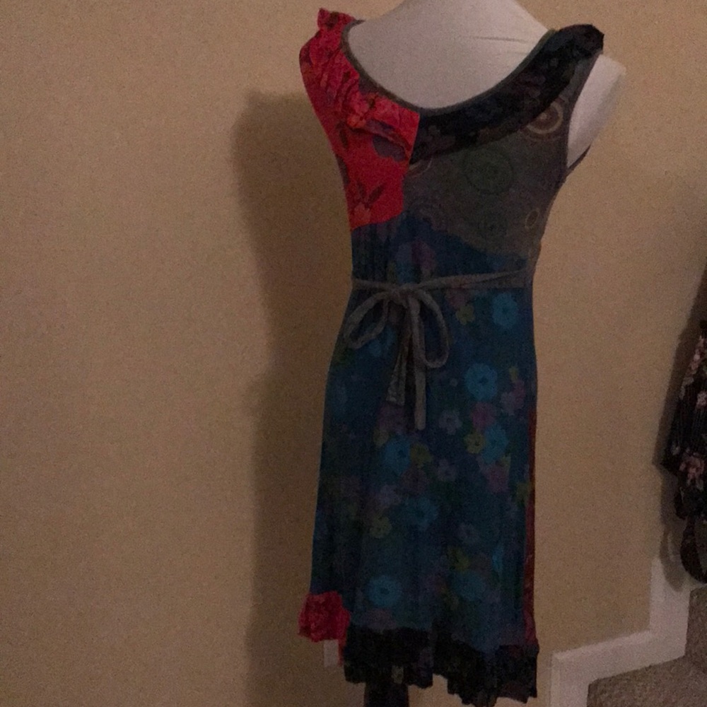 Dress - Picture 2 of 2